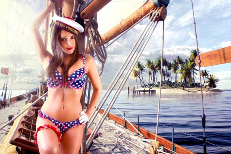 ashley-stripteaseuse-marseille-